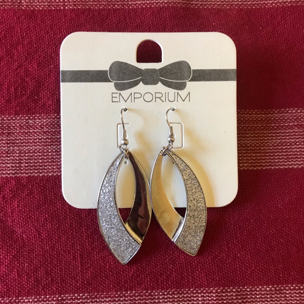 NWT Silver Earrings
